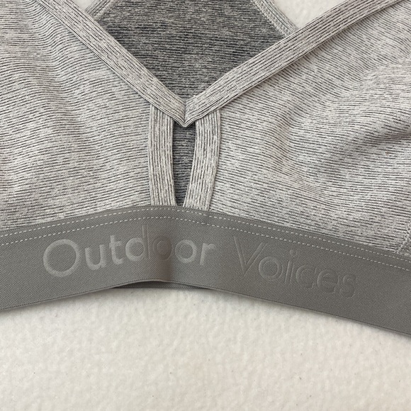 Outdoor Voices Steeplechase Small Heathered Gray Bra - Picture 4 of 5